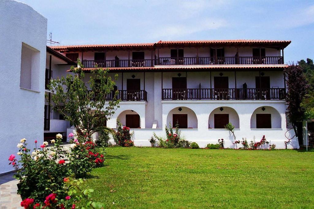 Golden Beach Koukounaries Bagian luar foto