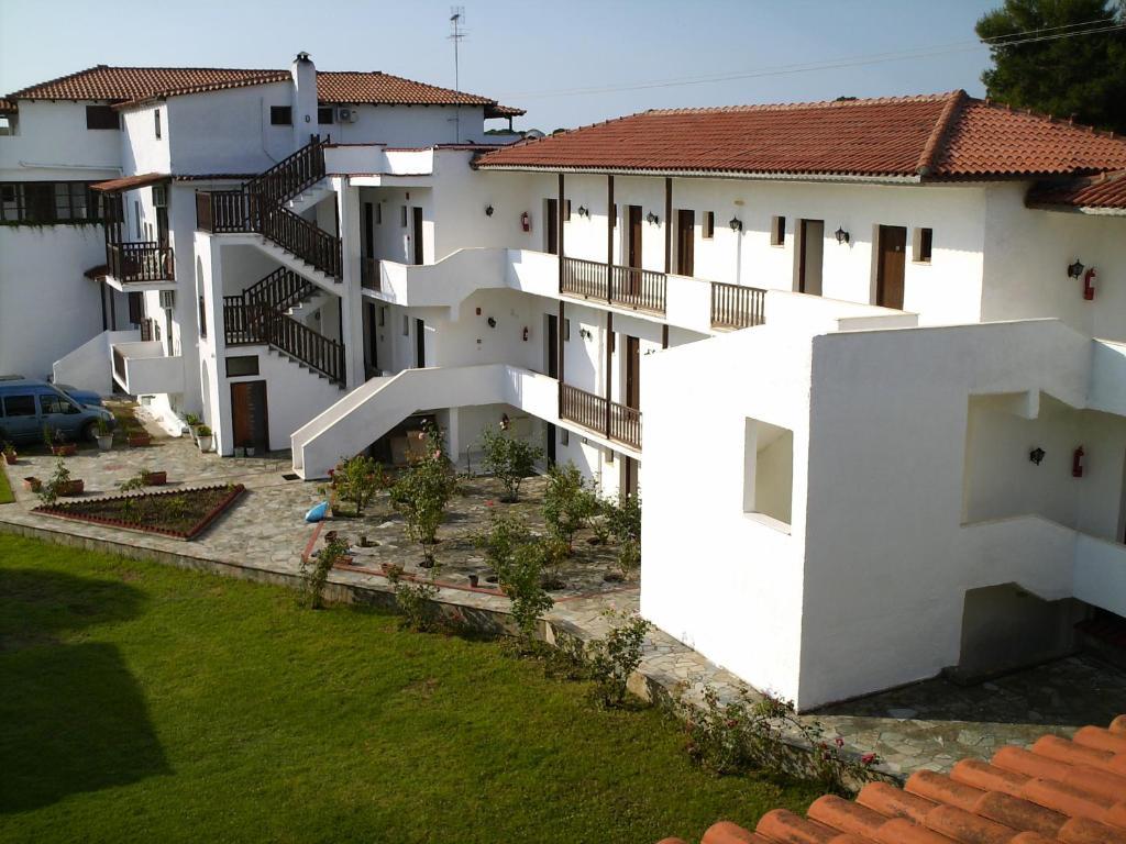 Golden Beach Koukounaries Bagian luar foto